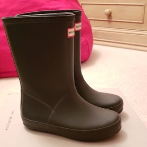 Rain boots